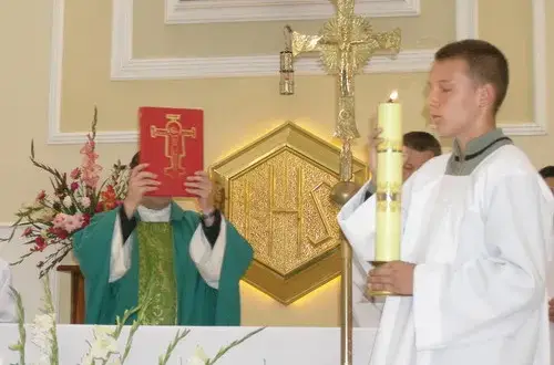 Kiedy jest pierwsze czytanie w kościele? Zobacz, co musisz wiedzieć