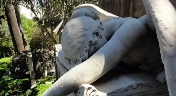 Ile dusza przebywa w czyśćcu? Poznaj czynniki wpływające na czas oczyszczenia